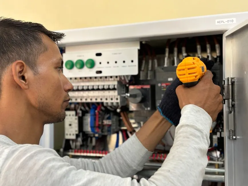 Benefits of Our Microwave Repair Services
